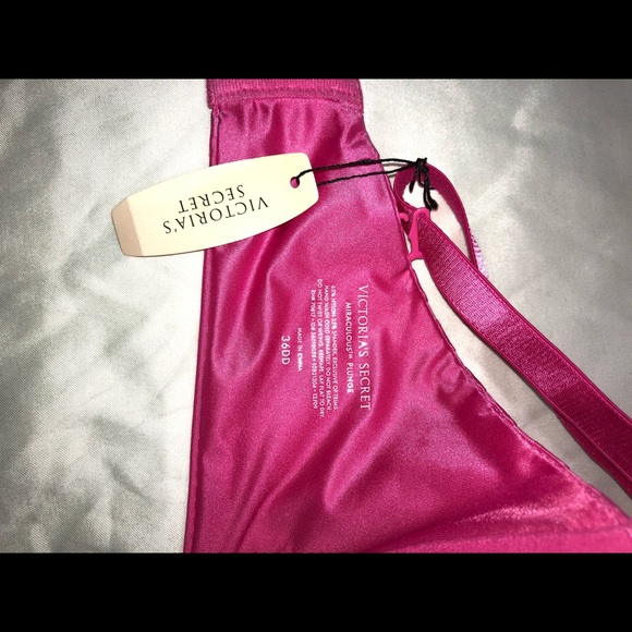 Victoria Secret Bombshell Plunge Pink 36DD - Picture 3 of 3